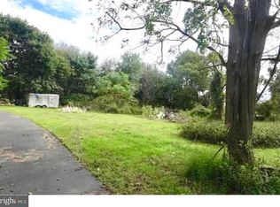 329 Hatboro Rd, Southampton, PA 18966