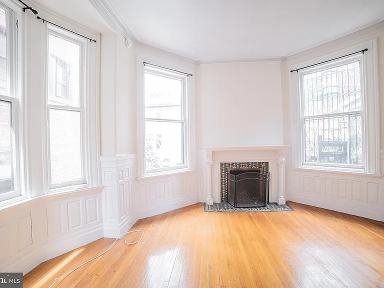 1919 Spruce St #2R — Photo 9