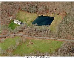 2nd image of 426 Blue Hills Rd