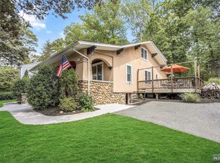 69 Broadway, Park Ridge, NJ 07656