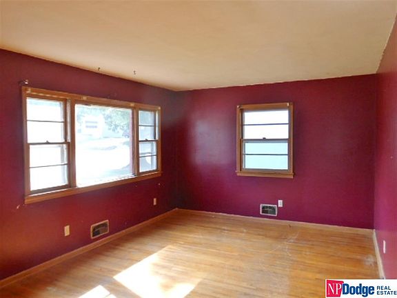 5th image of 5506 N 47th St