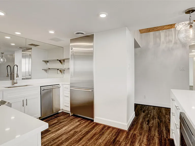 2701 Westheimer Rd #12E — Photo 6