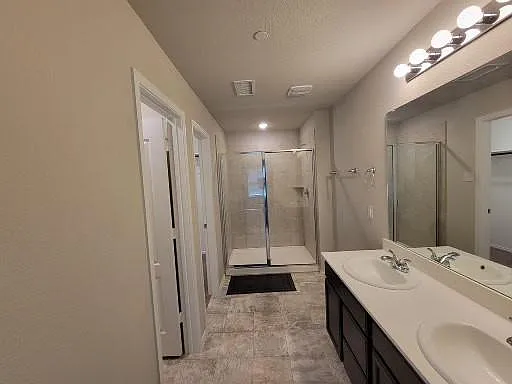 3304 Becker Dr — Photo 6