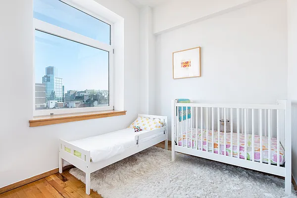 Sold by Compass | media 26