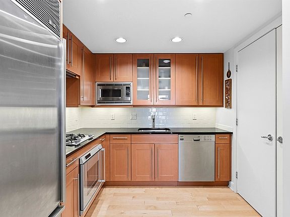 5th image of 505 Tremont St Unit 613