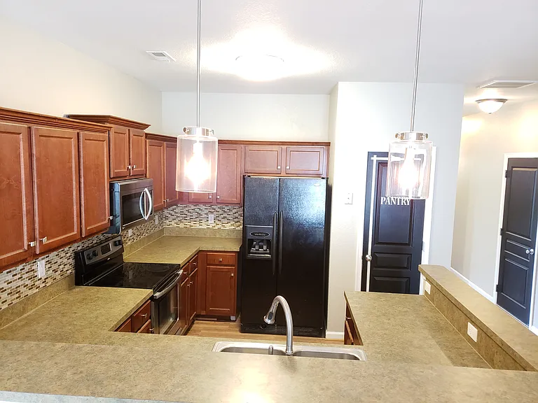 851 Norview Ave #206 — Photo 14