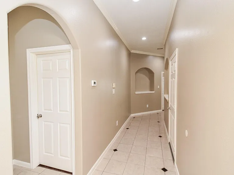 15975 Cottage Ivy Cir — Photo 7