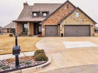4920 Hampton Ct, Enid, OK 73703