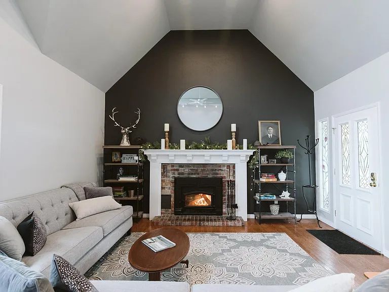 11321 Asta Ln SW — Photo 9