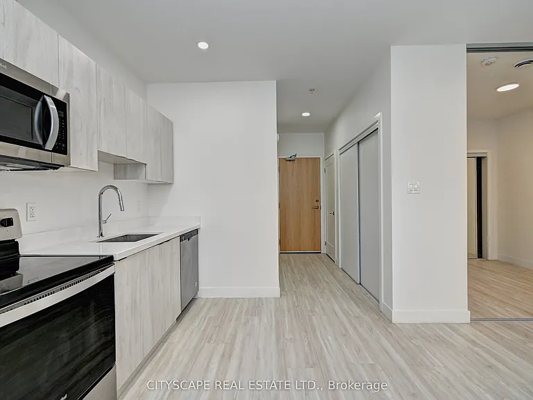408 Dundas St S #212 — Photo 17