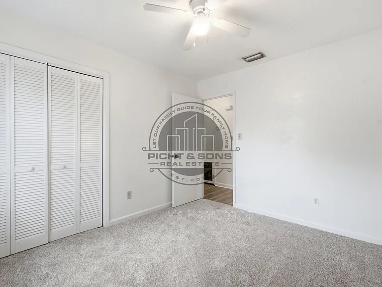 1818 Sylvan Ct #D — Photo 11