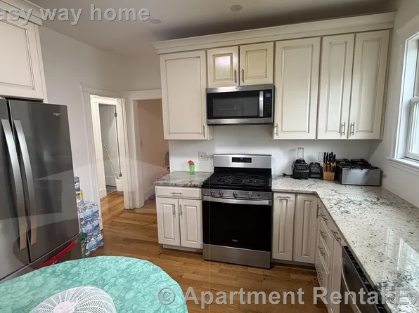 41 Jaques St, Somerville, MA 02145