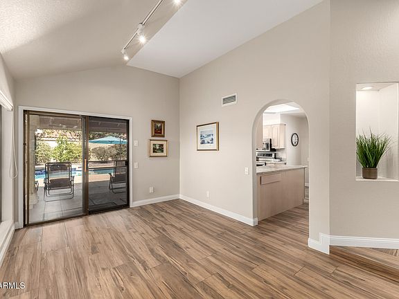 5th image of 10010 E SUNNYSLOPE Lane
