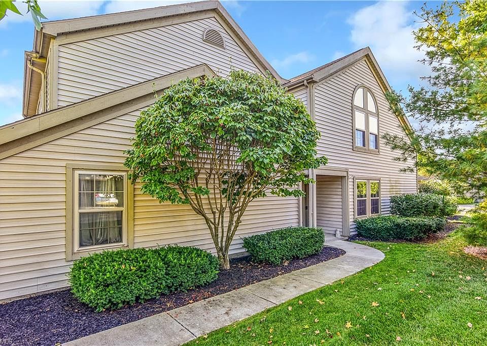 1st image of 363 Windjammer Dr #2