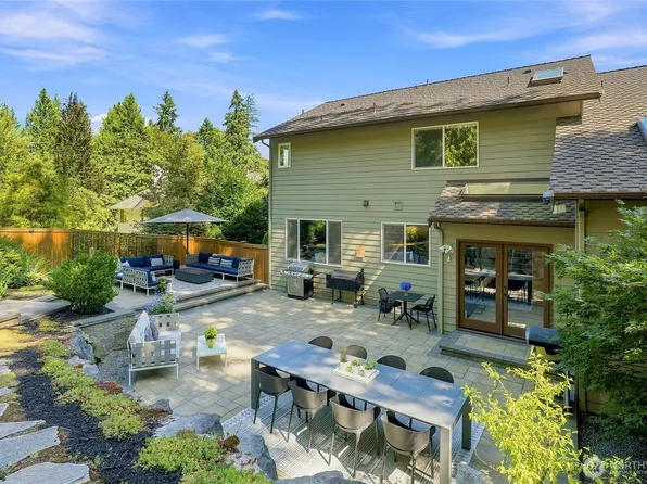 5627 193rd Place SE, Issaquah, WA 98027