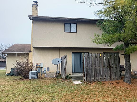 2nd image of 5953 Rock Glen Ct #5953