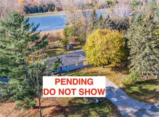 8263 Shrigley Rd, Charlevoix, MI 49720
