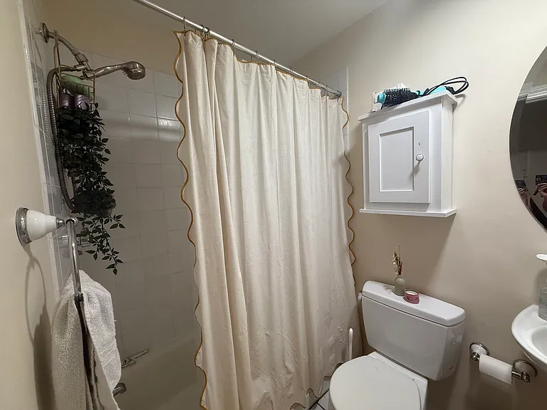 332 Bunker Hill St #1 — Photo 25