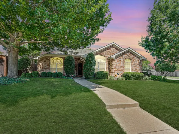 401 Choctaw Ln, Waxahachie, TX 75165