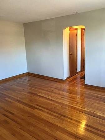 1st image of 11 Greenridge Ave APT 4D