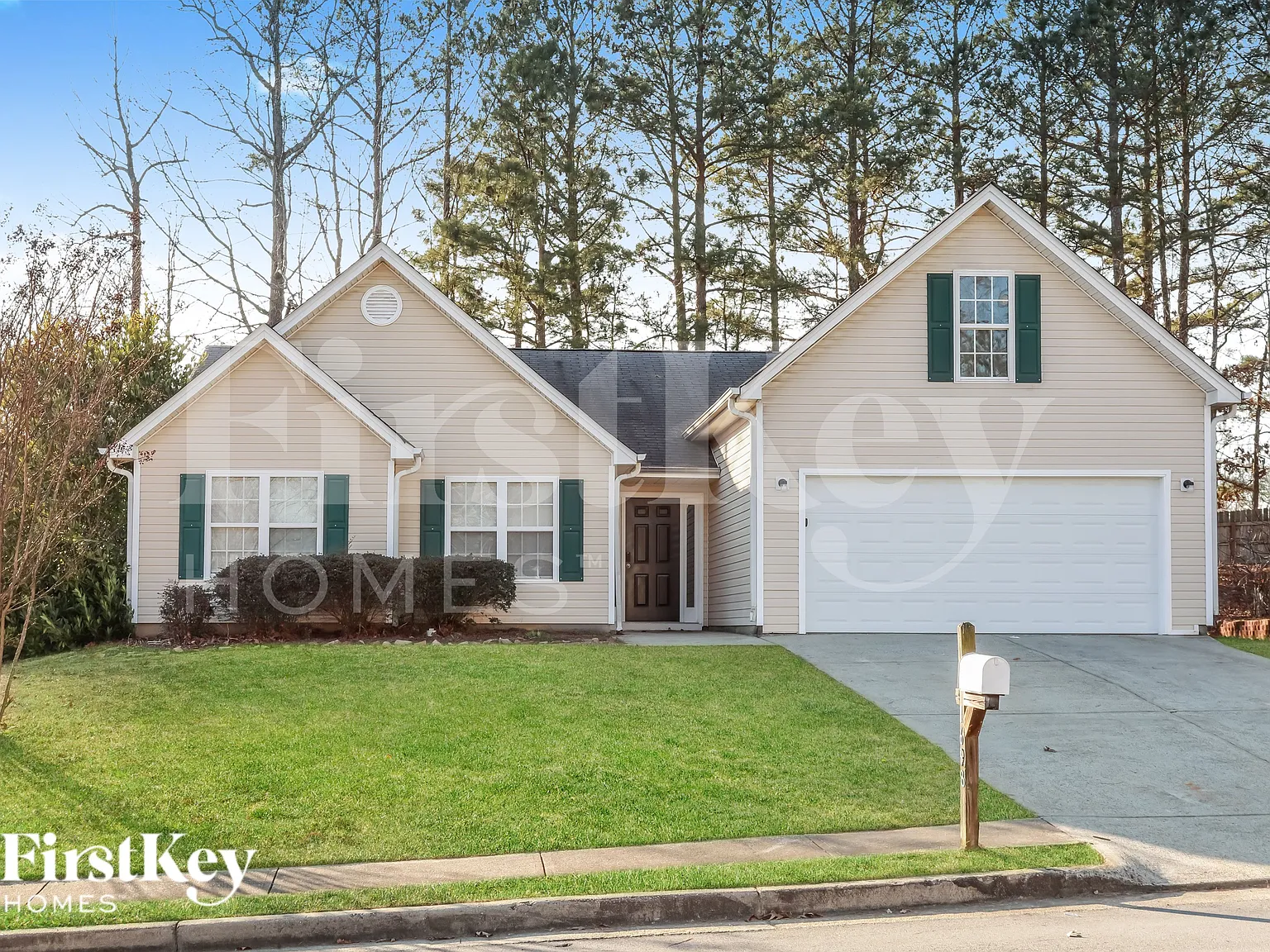 3 bed, 2.0 bath, 1777 sqft, $2,280 — Photo 1