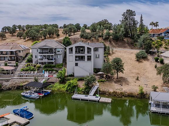 2nd image of 6066 Bluff View Rd