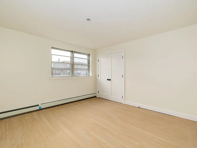 Tyson Arms Apartments — Photo 5