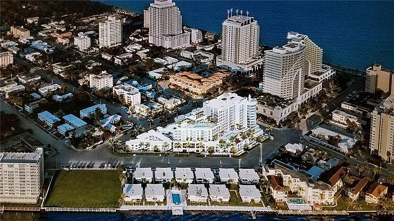 1st image of 401 Bayshore Dr
