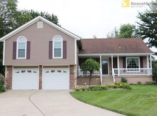 1711 SE Boone Trl, Lees Summit, MO 64063