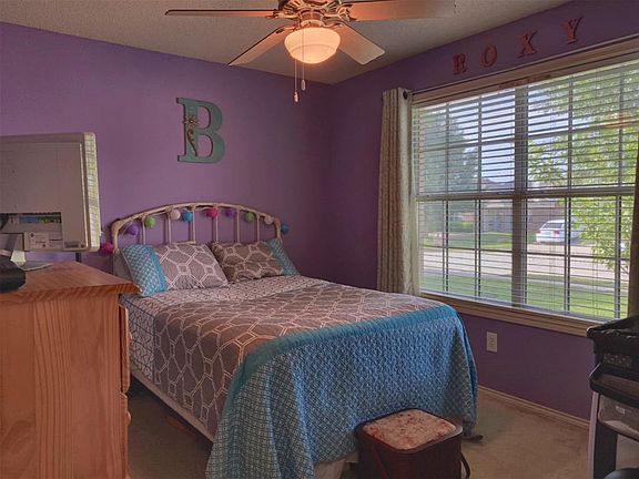 3rd image of 808 Flamingo Dr