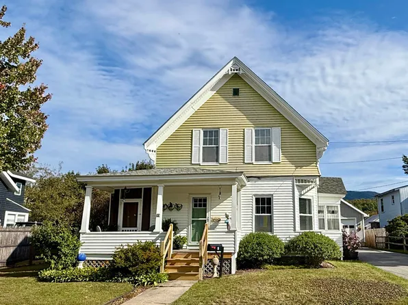 15 Rich Street, Northumberland, NH 03582