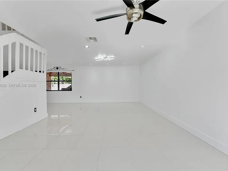 9646 SW 151st Ave #1 — Photo 4