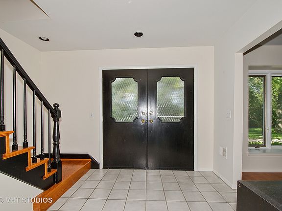 2nd image of 1506 Concorde Cir