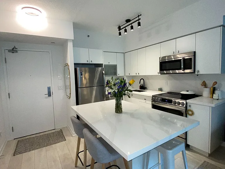 69 Lynn Williams St #205 — Photo 5
