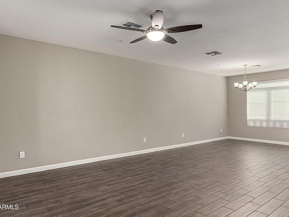 4th image of 240 W JUNIPER Avenue #1146