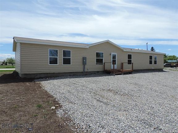 2nd image of 204 Dornix Pl