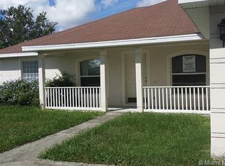 308 NW Hogan St, Port Saint Lucie, FL 34983