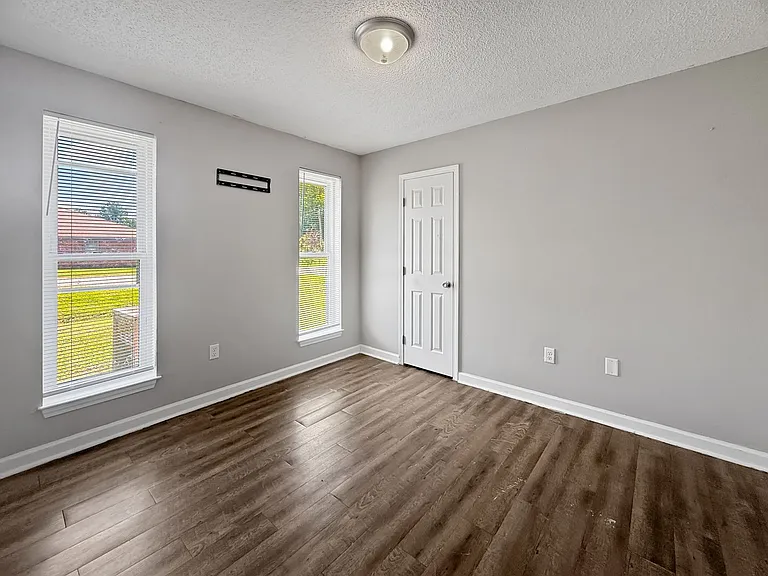 9648 El Scott Ave — Photo 6