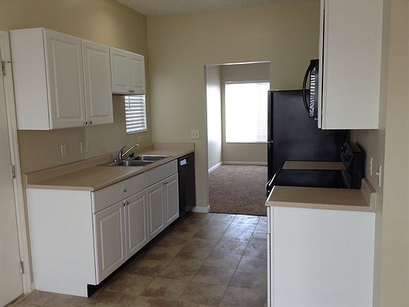 4th image of 1005 Greenob Dr
