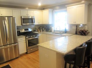 16 Dolloff Ave #A, Beverly, MA 01915