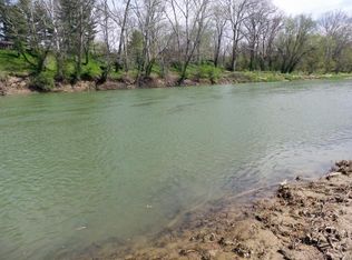 7144 Graf Rd, Brookville, IN 47012