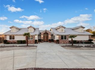 13136 Tawya Rd, Apple Valley, CA 92308
