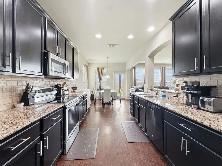 3507 Rusack Dr — Photo 5