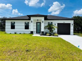 3204 20th St SW, Lehigh Acres, FL 33976