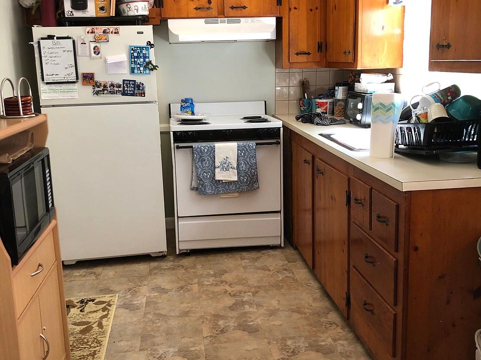 1st image of 1136 Atwood Ave APT 1