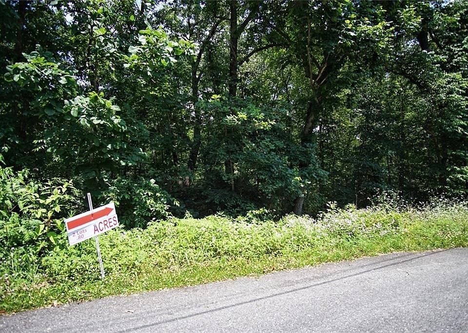 1st image of Wentworth Dr