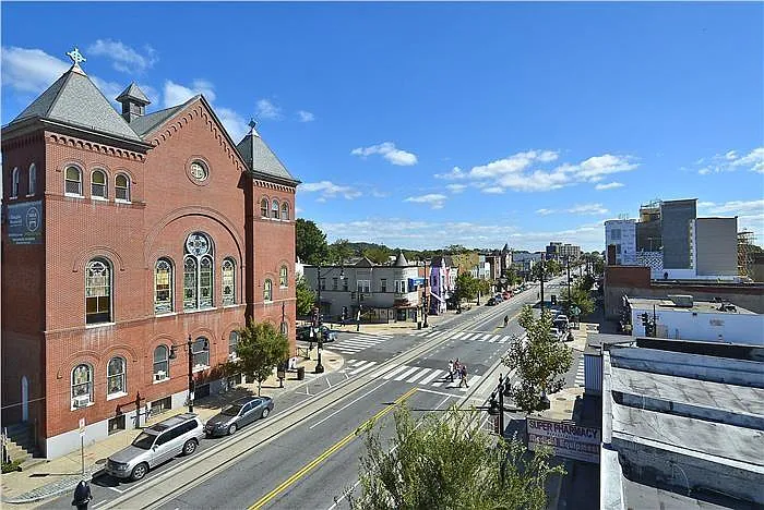 1015 H St NE #3 — Photo 31