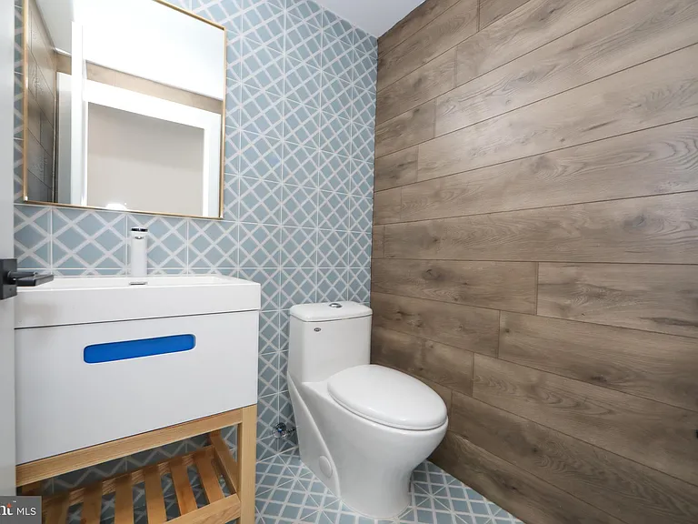 1825 E Atlantic St #105 — Photo 12