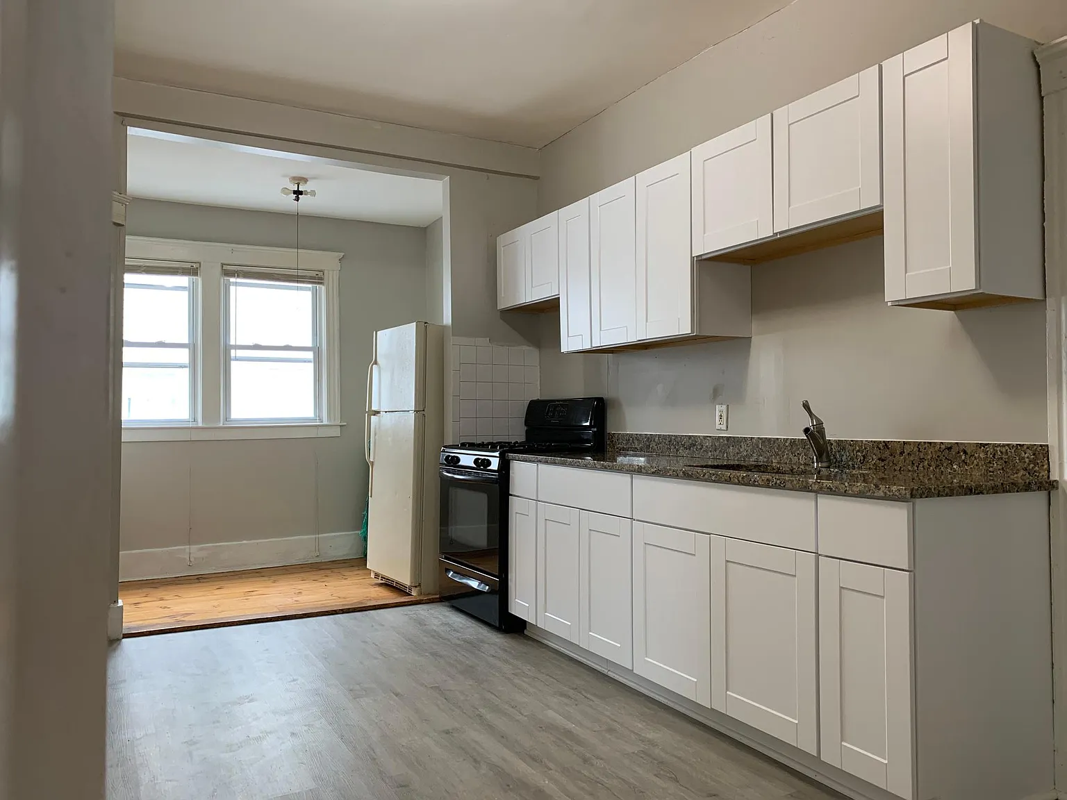 8 Shawmut St — Photo 4