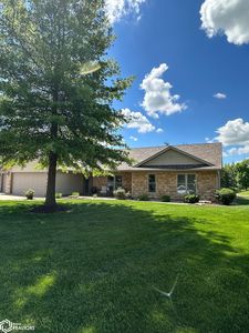 1713 Emerald Dr, West Burlington, IA, 52655